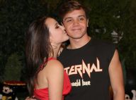 Larissa Manoela beija namorado, Leo Cidade, em festa: 'Com meu amor'. Vídeo!