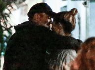Clima de romance! Paolla Oliveira e Rogério Gomes namoram em bar no Rio. Fotos