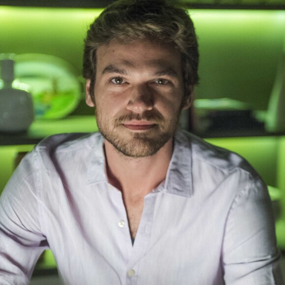 Beto Falcão (Emílio Dantas) será recebido por Fátima Bernardes no 'Encontro' em cena de 'Segundo Sol'