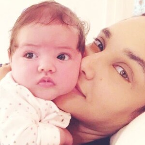 'O cérebro da mulher pós-parto é um pouquinho diferente. Ele funciona um pouquinho diferente', disse Débora Nascimento