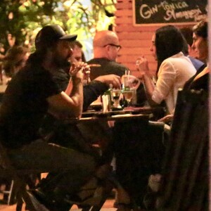 Rodrigo Santoro e Mel Fronckowiak foram a um restaurante na Gávea, Zona Sul do Rio, na noite deste domingo, 2 de setembro de 2018