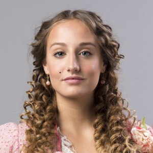 Lídia (Bruna Griphao) arma um casamento surpresa para Randolfo (Miguel Romulo) no capítulo de segunda-feira, 17 de setembro de 2018 da novela 'Orgulho e Paixão'