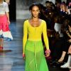 As tendências da Semana de Moda de Nova York: os tons de neon apareceram na passarela de Prabal Gurung 