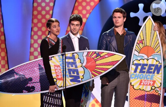 'A Culpa é das Estrelas' ganha o prêmio de Melhor Filme de Drama no Teen Choice Awards 2014