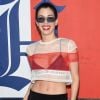 Camila Coutinho apostou em blusa com transparência e calça de moletom para ir à festa de lançamento da parceria Tommy X Lewis, na Public Arts, em Nova York, nesta segunda-feira, 10 de setembro de 2018