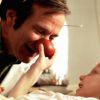 No filme 'Patch Adams - O Amor é Contagioso' (1998), o ator Robin Williams interpretou um médico que acreditava que a alegria dentro do hospital melhorava a recuperação dos pacientes