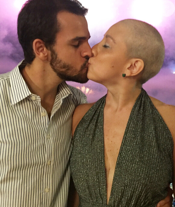 Linda Rojas manteve vida sexual durante tratamento contra câncer de mama