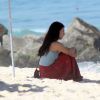 Isis Valverde gravou cena da novela 'Boogie Oogie' em uma praia no Rio de Janeiro, na tarde desta terça-feira, 12 de agosto de 2014