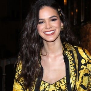 Bruna Marquezine já sofreu com disturbio de imagem: 'As pessoas não comentavam que eu estava magra demais, mas comentavam que eu estava um pouco gordinha, bochechuda, quadril largo. E eu acreditei'