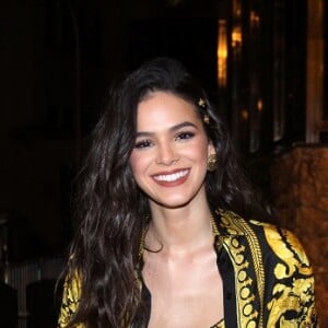 Bruna Marquezine já apareceu com looks D&G em outras ocasiões, como o aniversário de Marina Ruy Barbosa