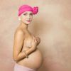 Lyana Cabral, de 30 anos, descobriu o câncer de mama aos 3 meses da primeira gravidez, como conta em entrevista ao Purepeople