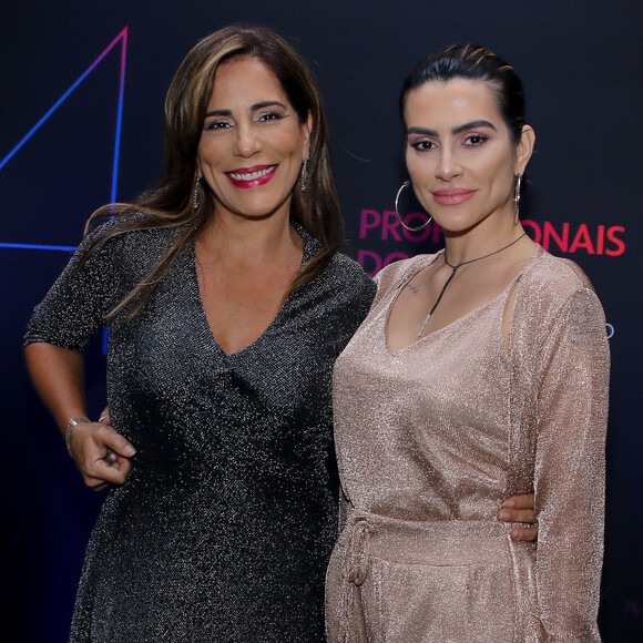 Gloria Pires com a filha Cleo no Prêmio Profissionais do Ano, em São Paulo, nesta quinta-feira, 27 de setembro de 2018