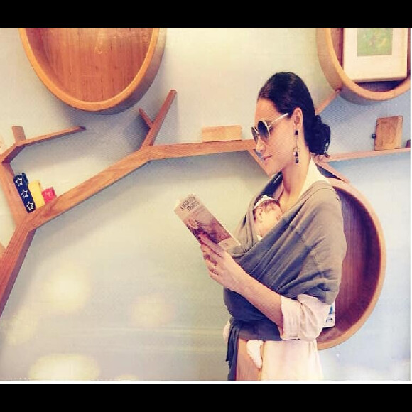 José Loreto adora compartilhar cliques de Bella, seja sozinha ou com a mãe, Débora Nascimento