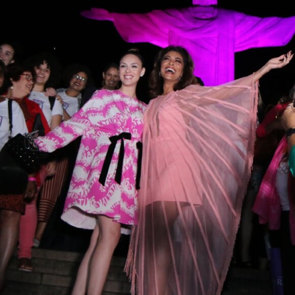 Juliana Paes e Isabelle Drummond são embaixadoras da fundação Laço Rosa