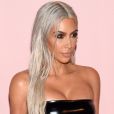 'Eu malho por uma hora e meia por dia, todos os dias, com pesos', contou Kim Kardashian