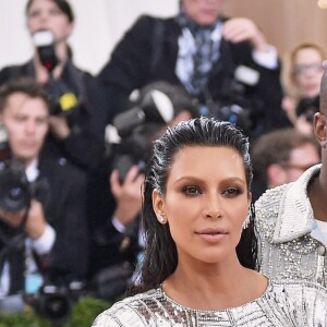 Kim Kardashian homenageou Kanye West em seu aniversário