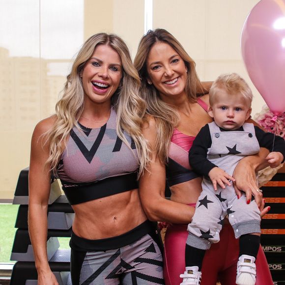 Ticiane Pinheiro comemorou o aniversário de 42 anos de Karina Bacchi