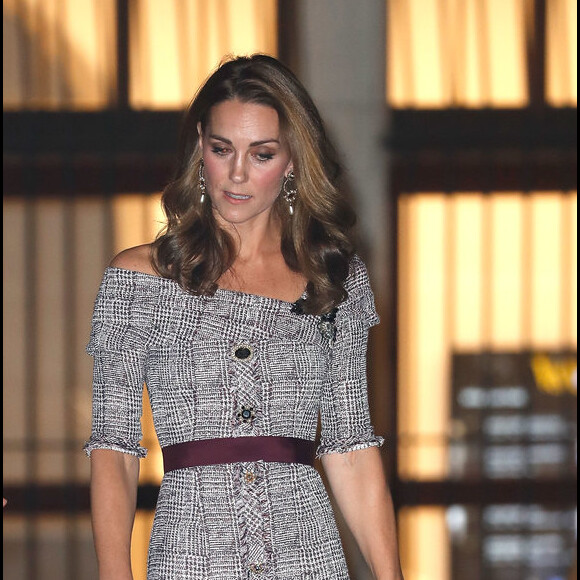 Kate Middleton escolheu um vestido da marca inglesa Erdem