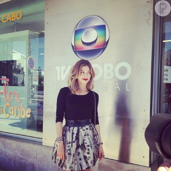 Grazi Massafera esteve na sede da Globo Internacional em Portugal para conversar sobre a novela 'Flor do Caribe', na terça-feira, 19 de agosto de 2014