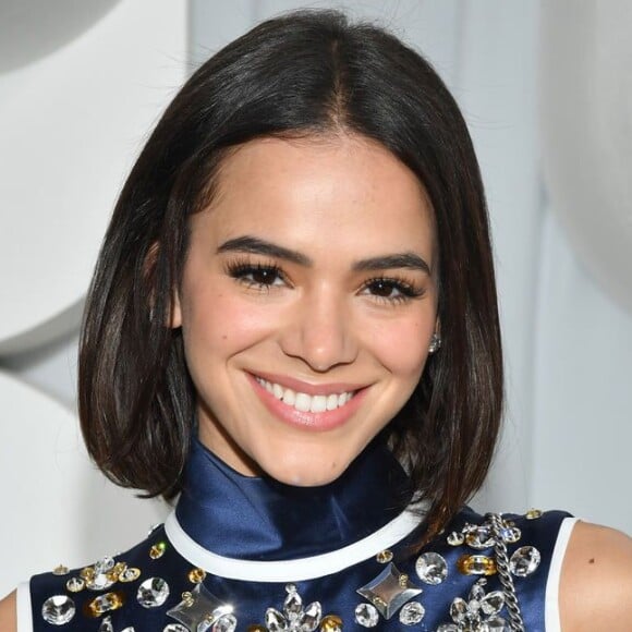 'Horrorosa, guria antipática, odeio! Sem humildade, se acha demais por namorar um jogador', escreveu um rapaz, citando Neymar na publicação de Bruna Marquezine