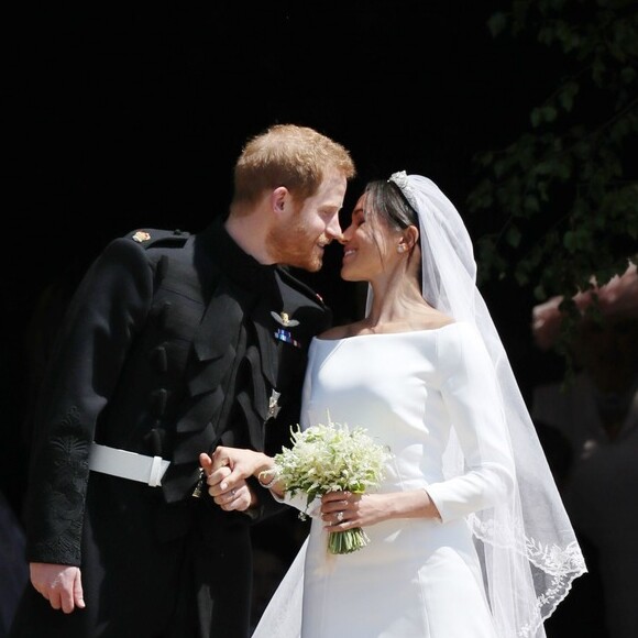 Meghan Markle e Príncipe Harry anunciaram a gravidez cinco meses após o casório