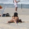 Isis Valverde, que protagoniza a novela 'Boogie Oogie', na TV Globo, aproveitou um dia de folga para usar o seu biquíni ripple na praia da Barra, no Rio de Janeiro