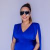 Salto transparente e óculos máscara: grávida, Sabrina Sato alia trends em look