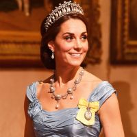 Além de tiara de Diana, look de Kate Middleton em banquete homenageia William