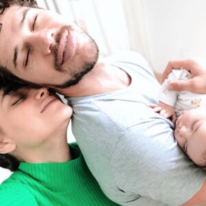 Bella é a filha de Débora Nascimento e José Loreto