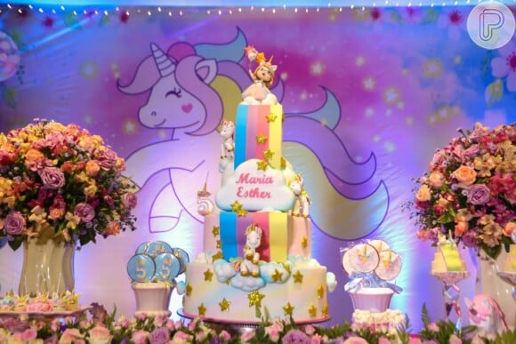 Filha de Solange Almeida escolheu Unicórnio como tema da festa de aniversário de 5 anos