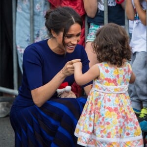 Meghan Markle teve dificuldade para conversar com Catalina pois a menina só falava em espanhol