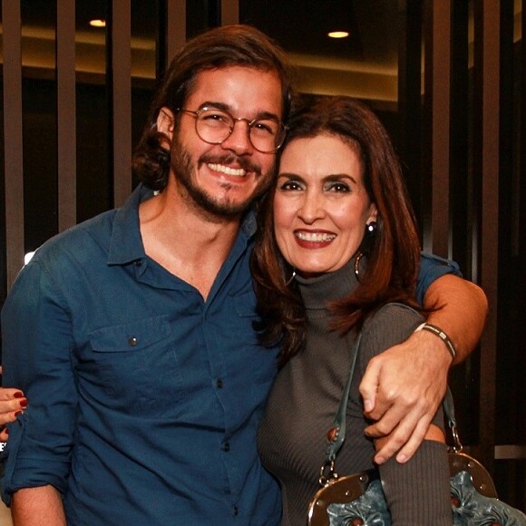 Fátima Bernardes comemorou um ano de namoro com Túlio Gadêlha nesta sexta-feira, 2 de novembro de 2018