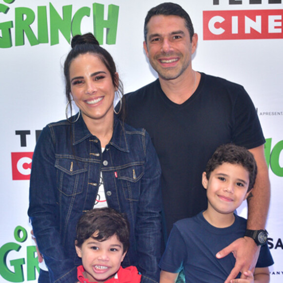 Wanessa Camargo também teve a companhia do marido, Marcus Buaiz, na pré-estreia do filme 'O Grinch', em shopping de São Paulo, nesta sexta-feira, 2 de novembro de 2018