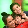 Wanessa Camargo levou os filhos, José Marcus e João Francisco, à pré-estreia do filme 'O Grinch'
