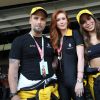 De volta ao Brasil, Anitta participa de GP de Fórmula 1 com Marina Ruy Barbosa e Bruno Gagliasso