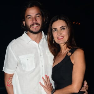 Fátima Bernardes e Túlio Gadêlha ficarão 16 dias de férias