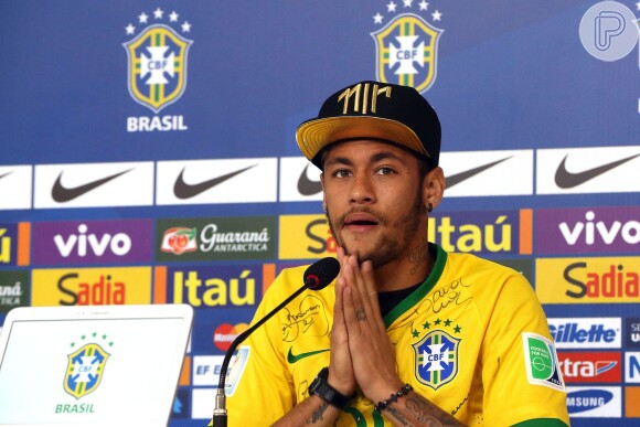 Neymar comenta corte de Maicon da Seleção Brasileira: 'Já inventaram um monte', afirmou ele em entrevista ao 'Globo Esporte', nesta segunda-feira, 8 de setembro de 2014