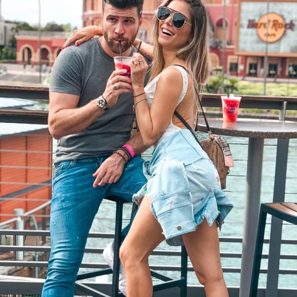 Flávia Viana e Marcelo Zangrandi trocavam mensagens amorosas 