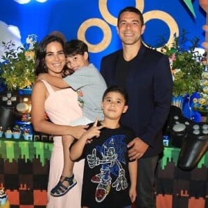 Wanessa Camargo reuniu familiares e amigos na festa de 7 anos do filho