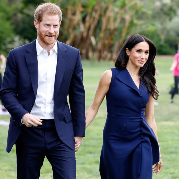 Pai de Meghan Markle procurou rainha Elizabeth para tentar se reconciliar com a filha