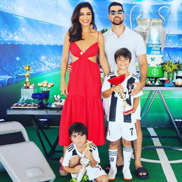 Juliana Paes comemora aniversário do filho Pedro com festa inspirada em time de futebol, realizada no domingo, dia 17 de dezembro de 2018