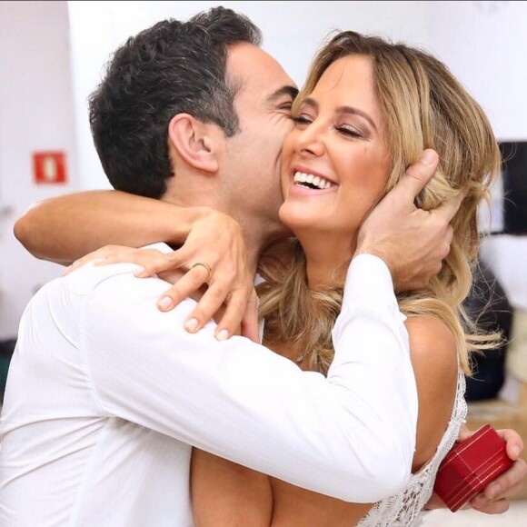 Ticiane Pinheiro faz declaração no aniversário de 48 anos de Cesar Tralli