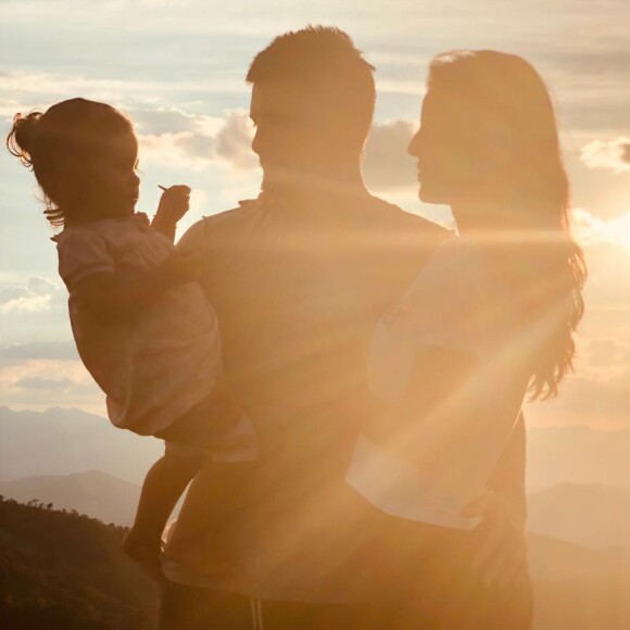 Bruno Gissoni e Yanna Lavigne são pais de Madalena, de 1 ano