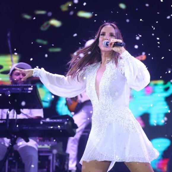 Ivete Sangalo faz show de pré-réveillon na Marina da Glória, Centro do Rio de Janeiro, na noite desta sexta-feira, 28 de dezembro de 2018