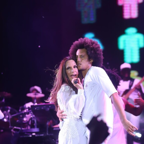 Ivete Sangalo faz show de pré-réveillon na Marina da Glória, Centro do Rio de Janeiro, na noite desta sexta-feira, 28 de dezembro de 2018
