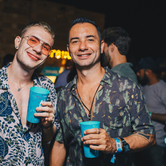 Leonardo Picon, Marco Luque e mais famosos curtem festa 'Benção', promovida pela agência Carvalheira, em Fernando de Noronha, neste sábado, 29 de dezembro de 2018