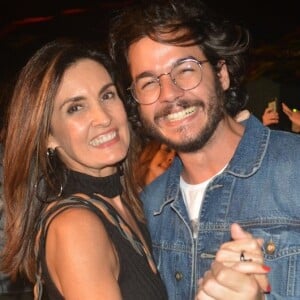 'Não penso nisso. Não é um issue. Não nos vemos com essa diferença de 25 anos, nem nossas famílias', afirmou Fátima Bernardes sobre o namoro com Túlio Gadêlha