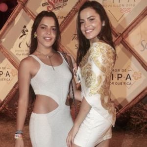 Irmãs Emilly e Mayla Araújo, do 'BBB17', curtem show pós-réveillon na Praia de Pipa, no Rio Grande do Norte, na madrugada desta quinta-feira, 03 de janeiro de 2019