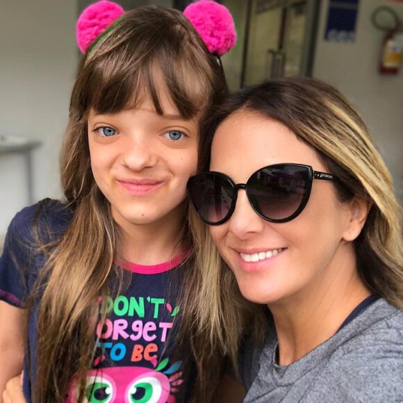 Grávida, Ticiane Pinheiro quer chá revelação do bebê: 'Só a Rafa vai descobrir'