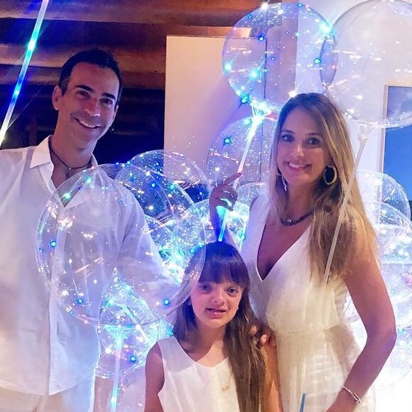 Ticiane Pinheiro contou não estar sofrendo dos tradicionais enjoos e disse estar com vontade de comer feijão com arroz